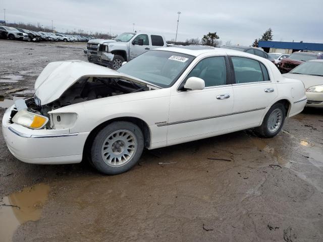 1999 LINCOLN TOWN CARTIER, 