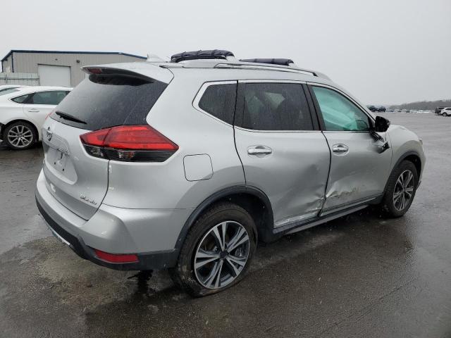 5N1AT2MV7HC731639 - 2017 NISSAN ROGUE SV SILVER photo 3