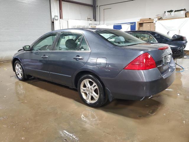 1HGCM56357A141166 - 2007 HONDA ACCORD SE GRAY photo 2