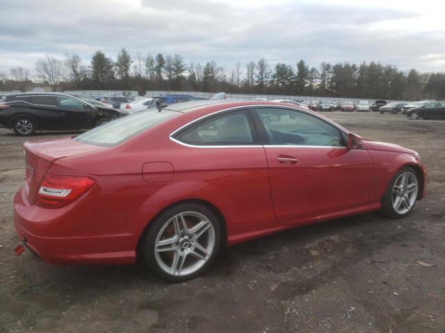 WDDGJ4HB1DF999682 - 2013 MERCEDES-BENZ C 250 RED photo 3