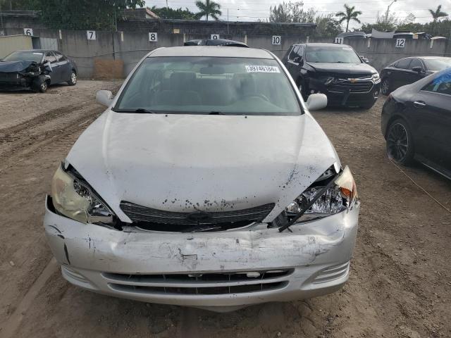 4T1BE32K13U150606 - 2003 TOYOTA CAMRY LE SILVER photo 5