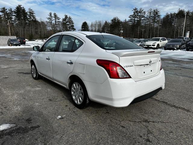 3N1CN7AP3KL876198 - 2019 NISSAN VERSA S WHITE photo 3