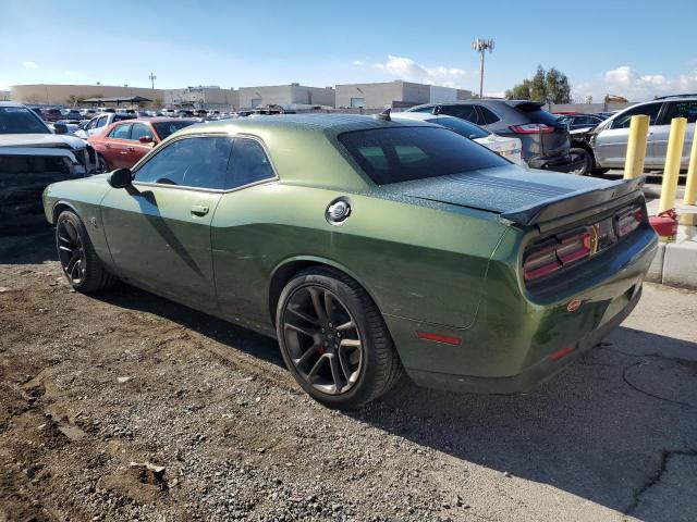 2C3CDZFJ4PH520461 - 2023 DODGE CHALLENGER R/T SCAT PACK GREEN photo 2