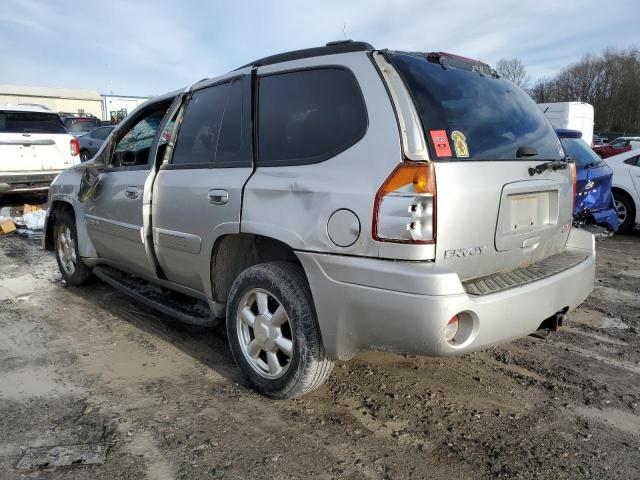 1GKDT13S342287098 - 2004 GMC ENVOY SILVER photo 2