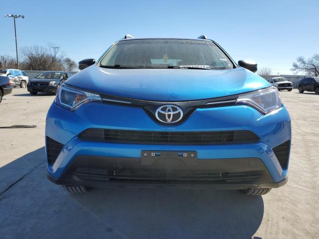 JTMZFREV9GJ097346 - 2016 TOYOTA RAV4 LE BLUE photo 5