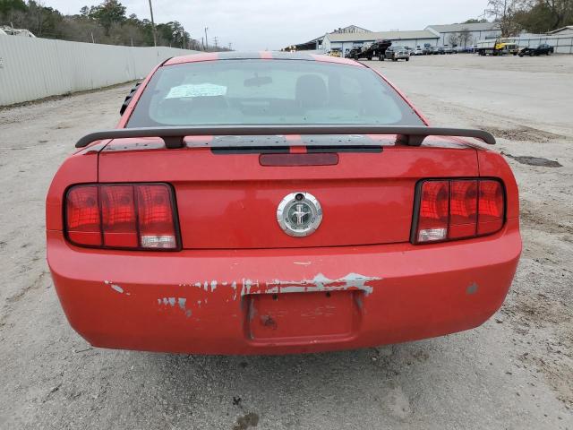 1ZVFT80N665104786 - 2006 FORD MUSTANG RED photo 6