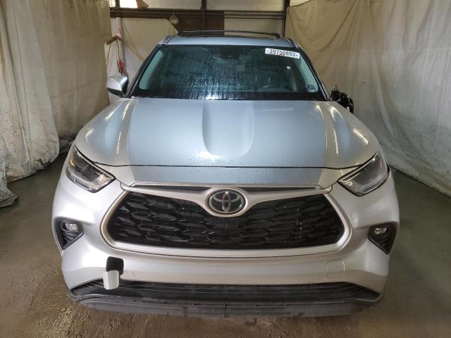 5TDHZRBH4MS155945 - 2021 TOYOTA HIGHLANDER XLE Gümüş foto 5