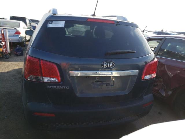 5XYKTDA10BG099379 - 2011 KIA SORENTO BASE BLACK photo 6