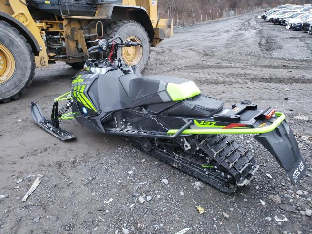 4UF17SNW5HT116290 - 2017 OTHER SNOWMOBILE TWO TONE photo 3