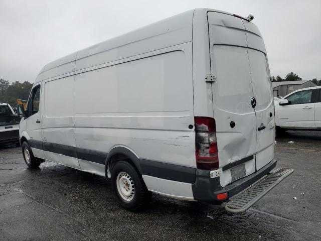 WD3PE8DB6FP132023 - 2015 MERCEDES-BENZ SPRINTER 2500 WHITE photo 2