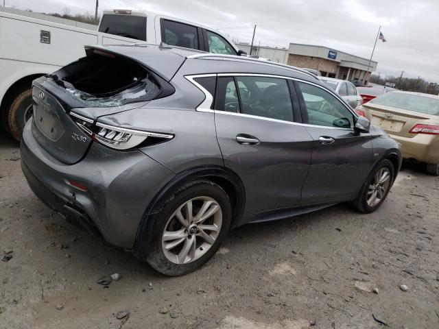 SJKCH5CP4JA057872 - 2018 INFINITI QX30 BASE GRAY photo 3