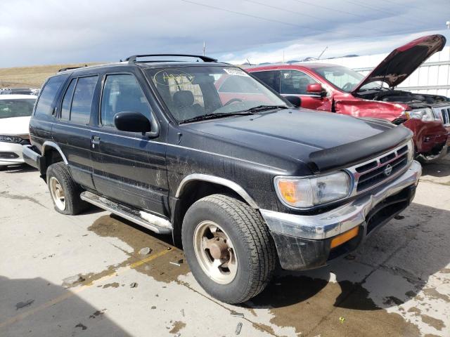 JN8AR05S8TW022774 - 1996 NISSAN PATHFINDER XE CHARCOAL photo 1