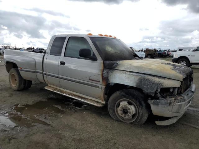 1B7MC336XXJ595907 - 1999 DODGE RAM 3500 SILVER photo 4