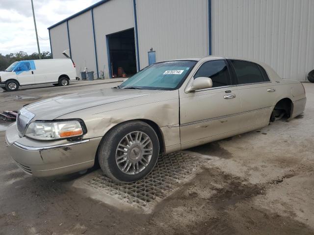 2008 LINCOLN TOWN CAR SIGNATURE LIMITED, 