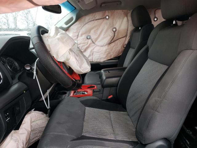 5TFUW5F13GX570251 - 2016 TOYOTA TUNDRA DOUBLE CAB SR/SR5 GRAY photo 7