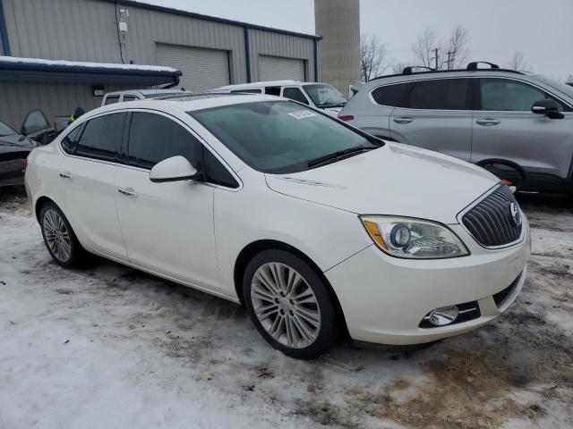 1G4PP5SK0E4135562 - 2014 BUICK VERANO WHITE photo 4