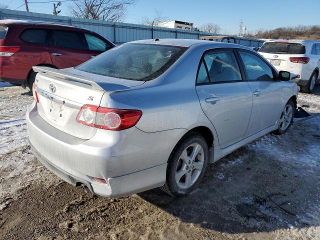 5YFBU4EE0CP045894 - 2012 TOYOTA COROLLA BASE SILVER photo 3