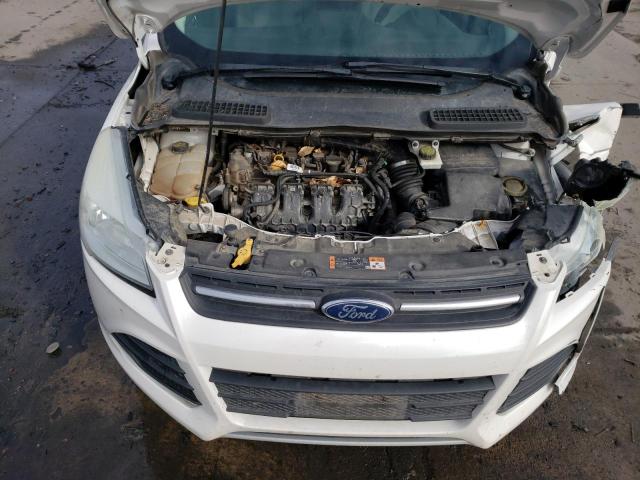 1FMCU9G97FUC14961 - 2015 FORD ESCAPE SE WHITE photo 11