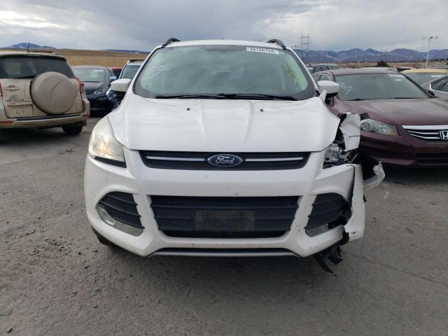 1FMCU9G97FUC14961 - 2015 FORD ESCAPE SE WHITE photo 5