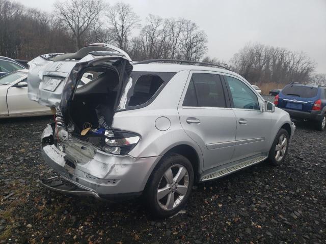 4JGBB8GB3BA675102 - 2011 MERCEDES-BENZ ML 350 4MATIC SILVER photo 3
