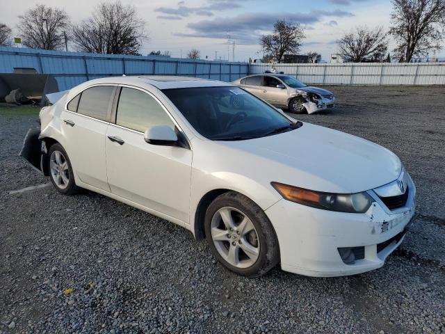 JH4CU26649C014499 - 2009 ACURA TSX WHITE photo 4