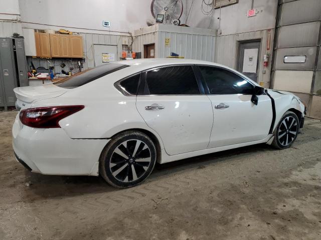 1N4AL3AP1JC109727 - 2018 NISSAN ALTIMA 2.5 WHITE photo 3