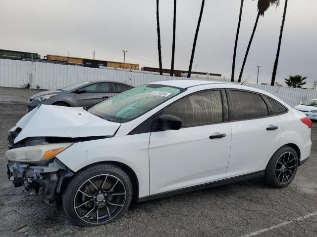 1FADP3E26HL296117 - 2017 FORD FOCUS S WHITE photo 1