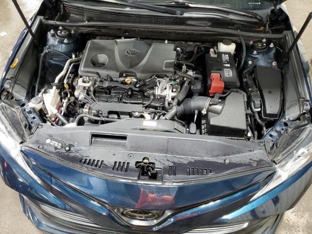 4T1B11HK0JU582611 - 2018 TOYOTA CAMRY LE A L BLUE photo 11