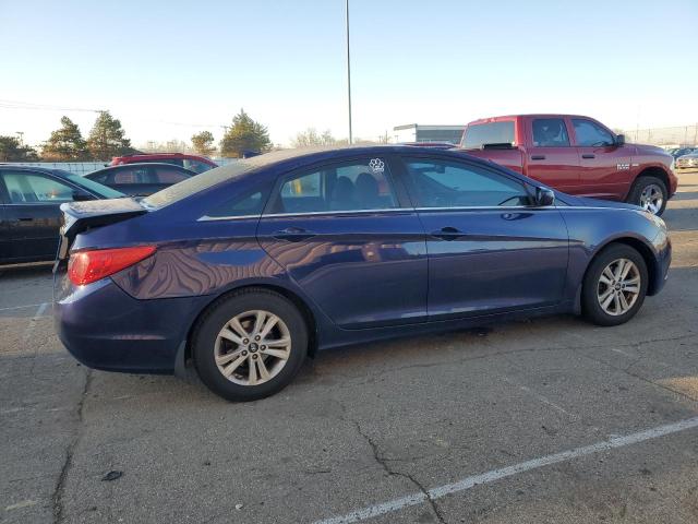 5NPEB4AC2DH695512 - 2013 HYUNDAI SONATA GLS BLUE photo 3