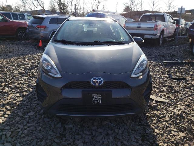 JTDKDTB39J1607967 - 2018 TOYOTA PRIUS C CHARCOAL photo 5