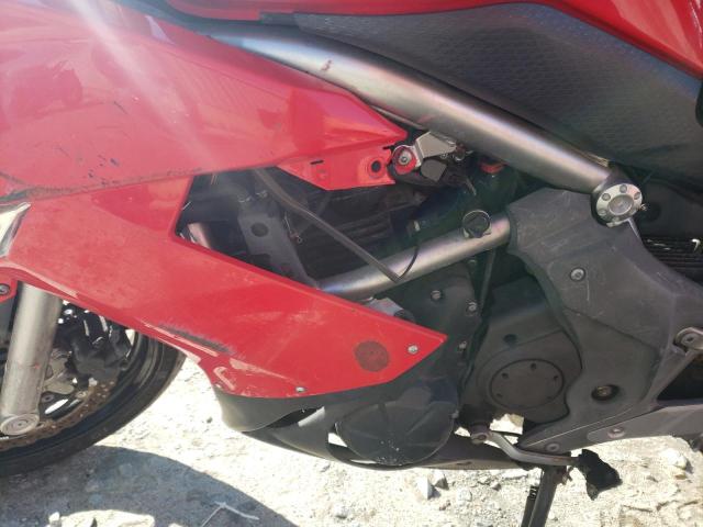 JKAEXEC119DA32123 - 2009 KAWASAKI EX650 C 红色 照片 7