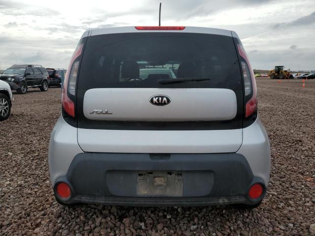 KNDJN2A2XE7708160 - 2014 KIA SOUL SILVER photo 6