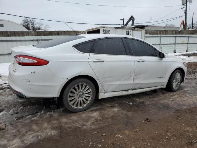 3FA6P0LU8DR298460 - 2013 FORD FUSION SE HYBRID WHITE photo 3