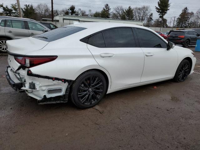 58ABZ1B19KU026588 - 2019 LEXUS ES 350 WHITE photo 3