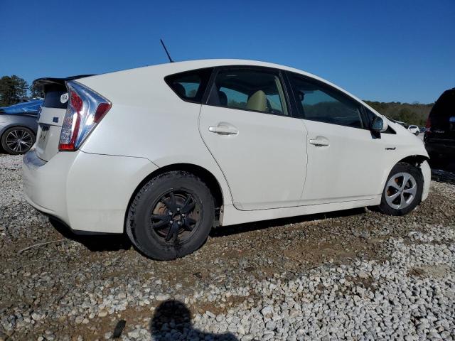 JTDKN3DU0E1738391 - 2014 TOYOTA PRIUS WHITE photo 3