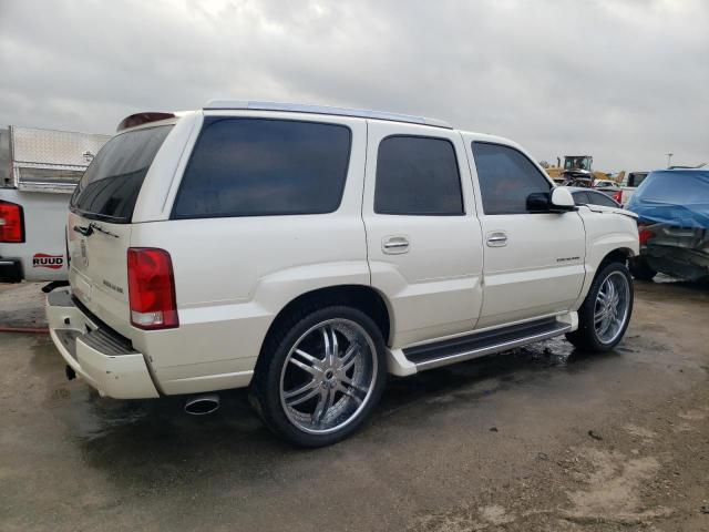 1GYEK63N44R239427 - 2004 CADILLAC ESCALADE LUXURY CREAM photo 3