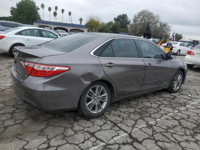 4T1BF1FK3FU063595 - 2015 TOYOTA CAMRY LE GRAY photo 3