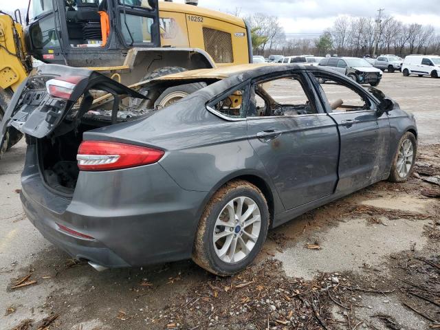 3FA6P0HD0KR145741 - 2019 FORD FUSION SE GRAY photo 3