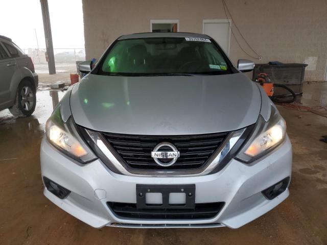 1N4AL3AP8JC176891 - 2018 NISSAN ALTIMA 2.5 SILVER photo 5