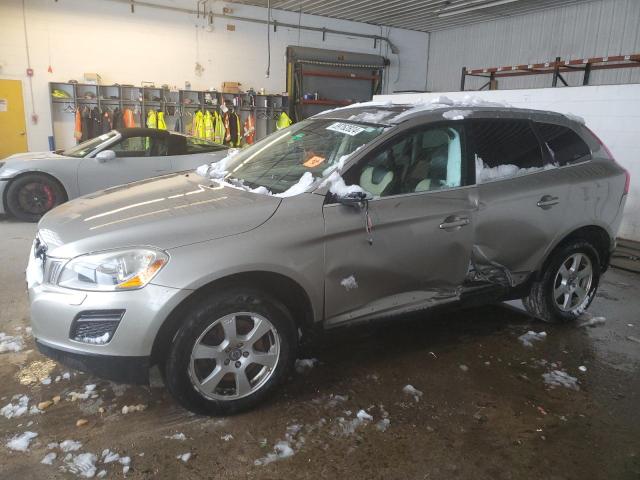 2011 VOLVO XC60 3.2, 