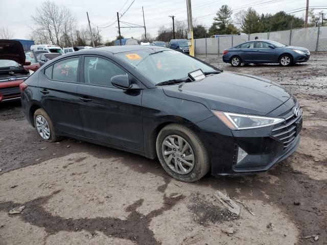 5NPD74LF0KH467414 - 2019 HYUNDAI ELANTRA SE BLACK photo 4