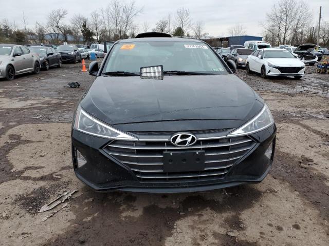 5NPD74LF0KH467414 - 2019 HYUNDAI ELANTRA SE BLACK photo 5