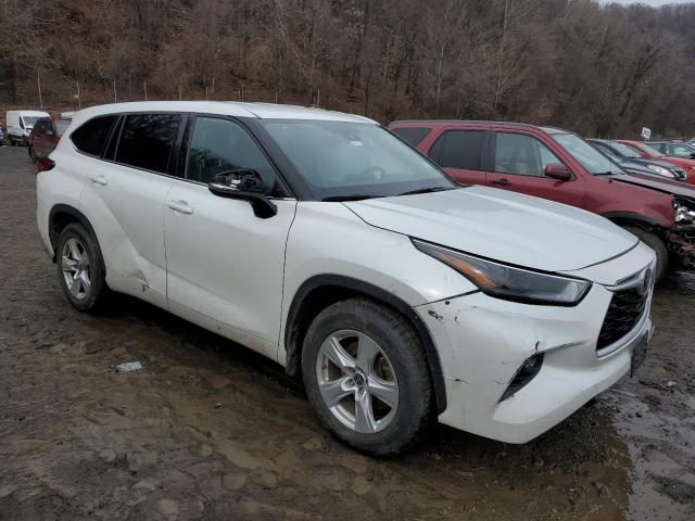 5TDBZRBH7NS177882 - 2022 TOYOTA HIGHLANDER L WHITE photo 4