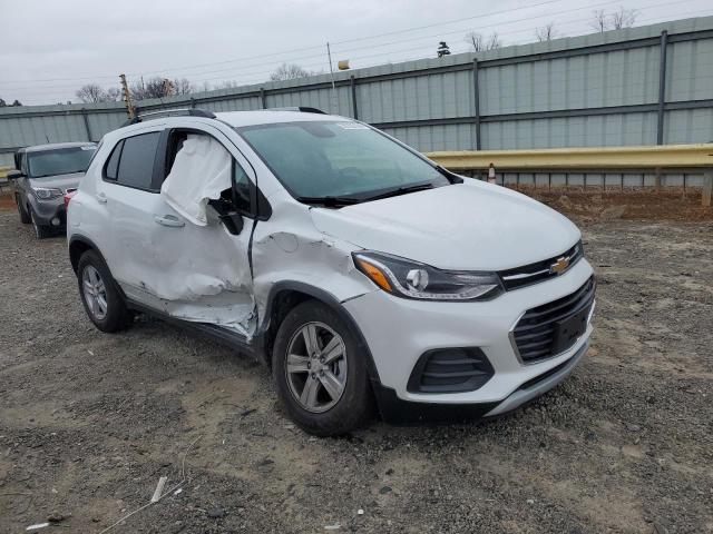 KL7CJLSM0NB568317 - 2022 CHEVROLET TRAX 1LT WHITE photo 4