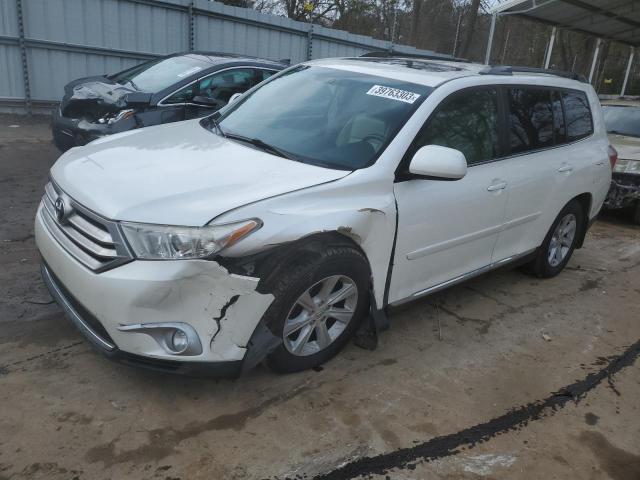 5TDZK3EH3DS131718 - 2013 TOYOTA HIGHLANDER BASE أبيض صورة 1