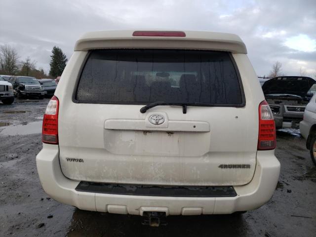 JTEBU17R568053323 - 2006 TOYOTA 4RUNNER LIMITED WHITE photo 6