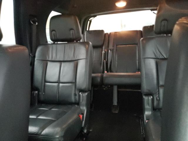 5LMFU28548LJ18839 - 2008 LINCOLN NAVIGATOR შავი ფოტო 10