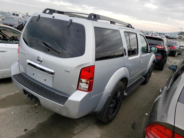 5N1AR1NN3BC625025 - 2011 NISSAN PATHFINDER S 银色 照片 3