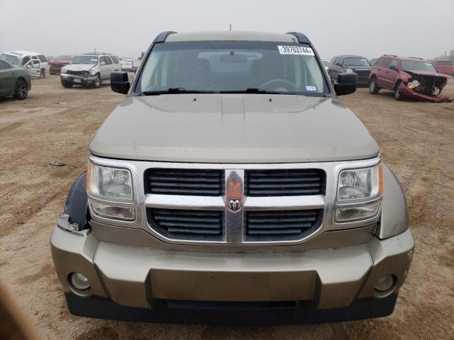 1D8GU28K37W683969 - 2007 DODGE NITRO SXT TAN photo 5