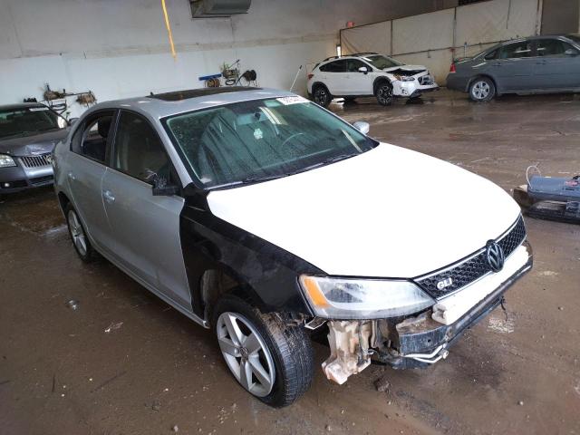 3VWLL7AJ8DM385599 - 2013 VOLKSWAGEN JETTA TDI SILVER photo 4